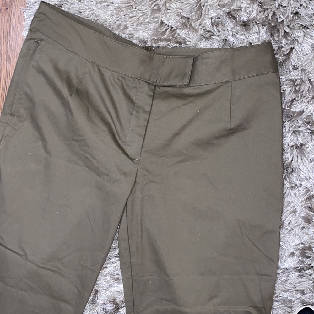 Size 10 Nike Golf Crop Brown Pants Like New Condition - Picture 4 of 6